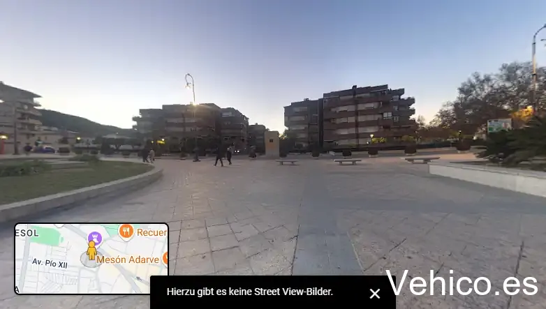 Av. Pío XII, 1 Garage