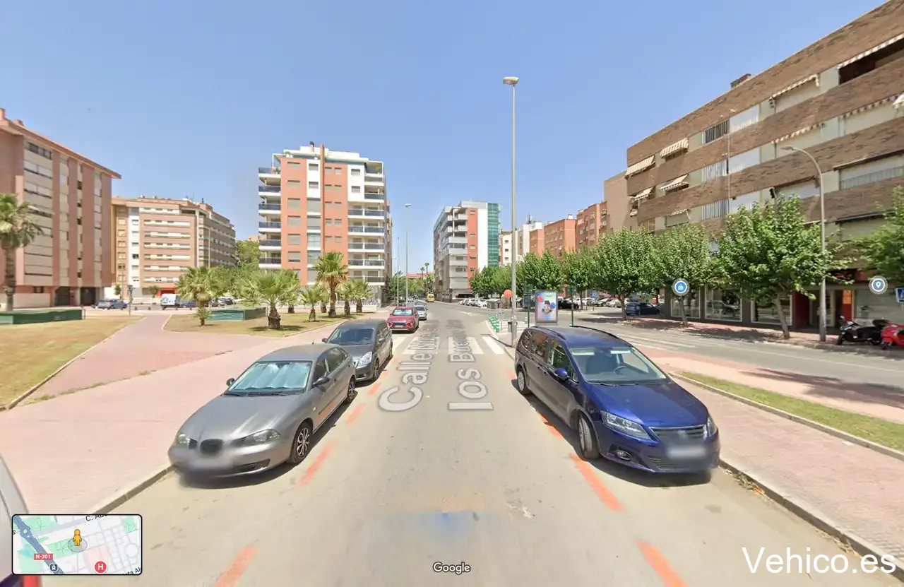 Calle Nuestra Señora de los Buenos Libros Garage