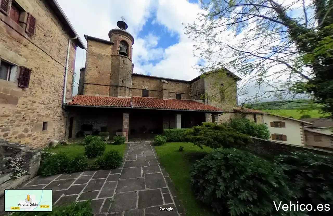 Aparcamiento posada de Arraitz