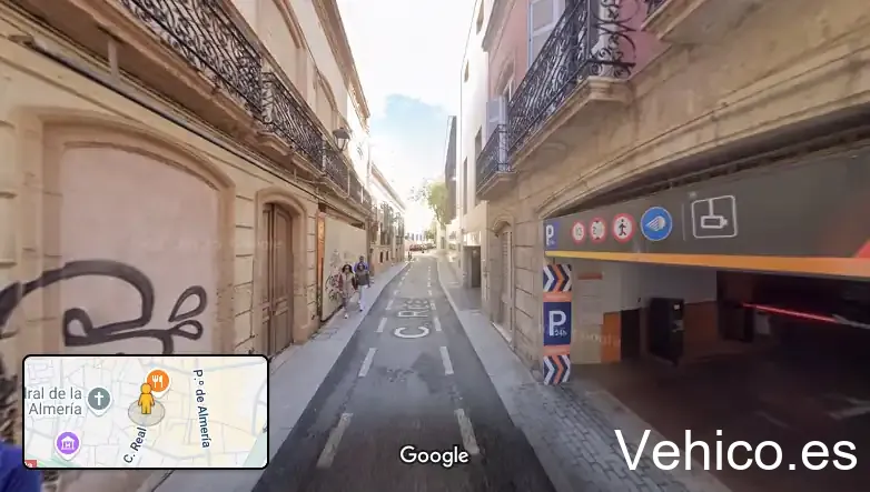 Calle Real, 55 Garage
