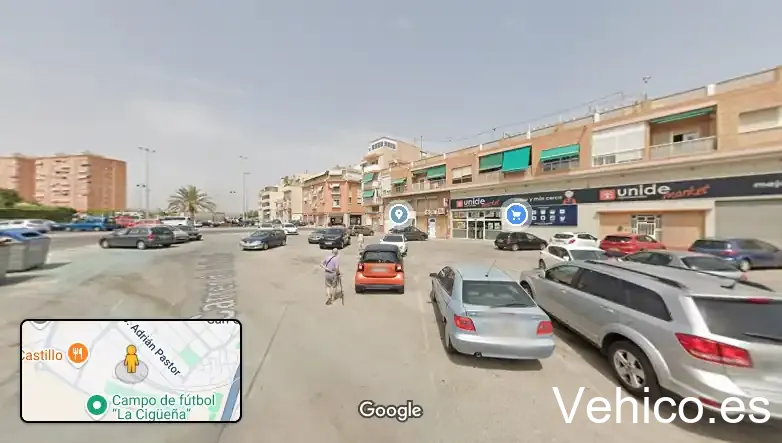 Calle de la Bahía Parking