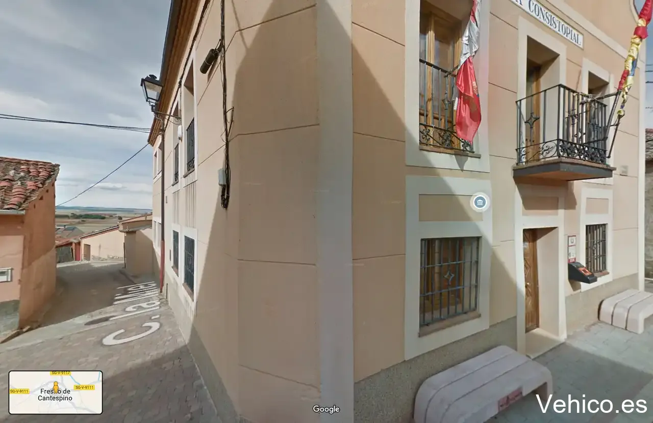 Fresno de Cantespino Town Hall