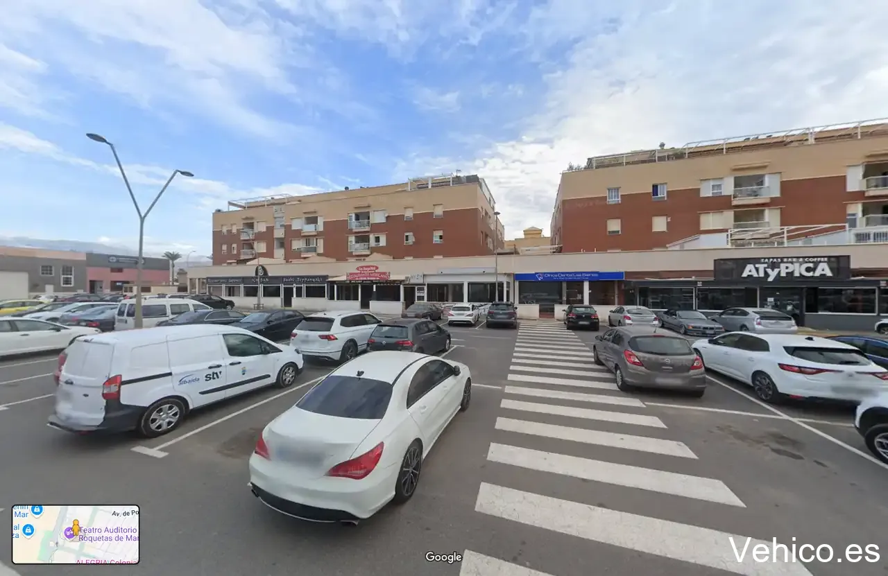 Av. Reino de España, 11 Parking