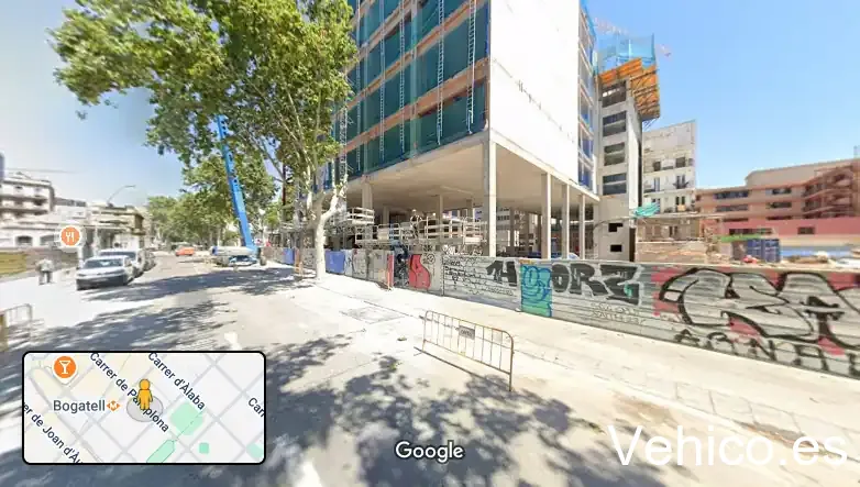 [P] Zona verde de aparcamiento