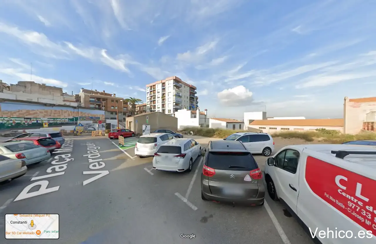 Plaça Mossen Cinto Verdaguer