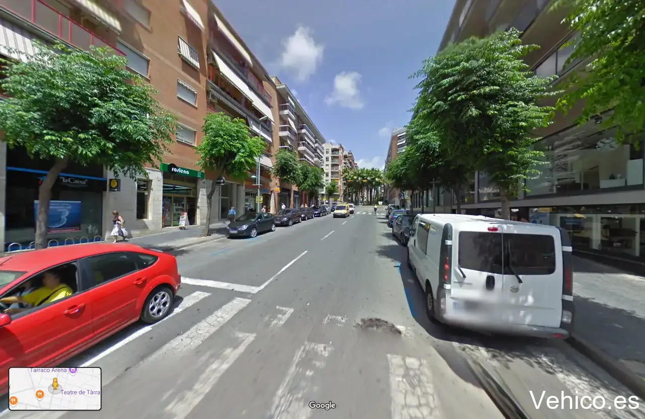 Carrer de Pere Martell, 46 Parking