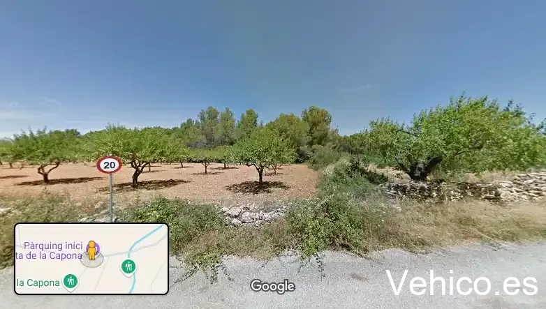 Pàrquing inici ruta de la Capona