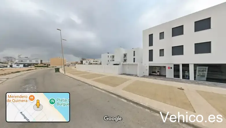 Oliva Suites Parking