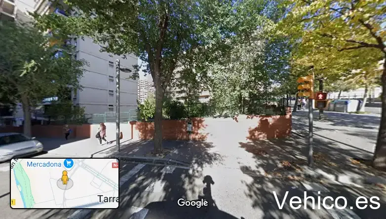 [P] Zona d'aparcament reservada per a motos