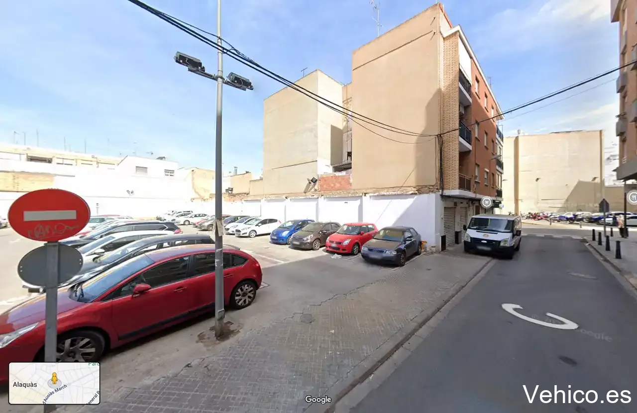 Parking (Carrer Ramón i Cajal)
