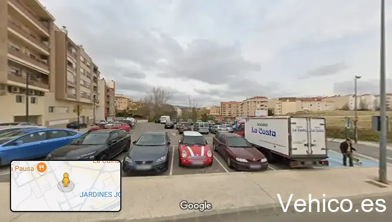 PARKING PÚBLIC. 50 PLACES