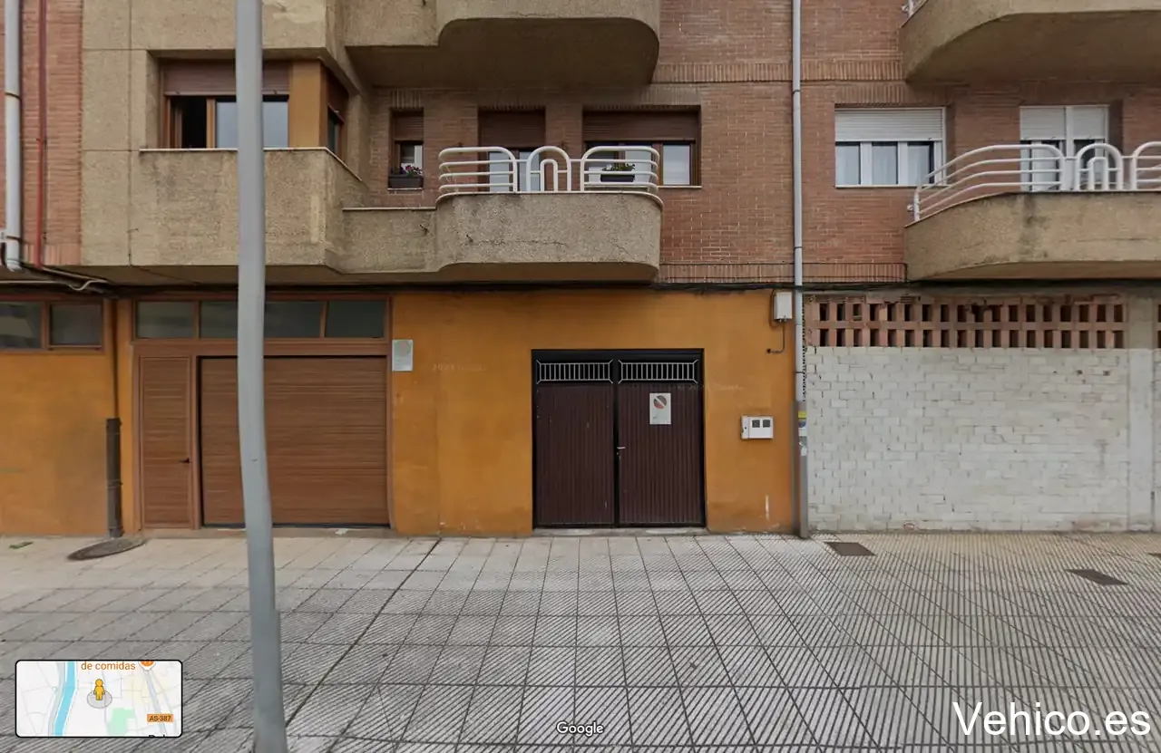 Aparcamiento Arturo León