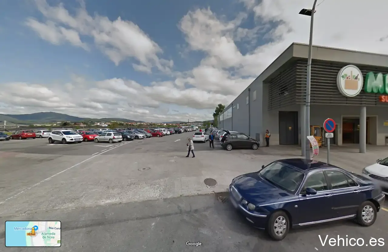 Mercadona Parking Lot