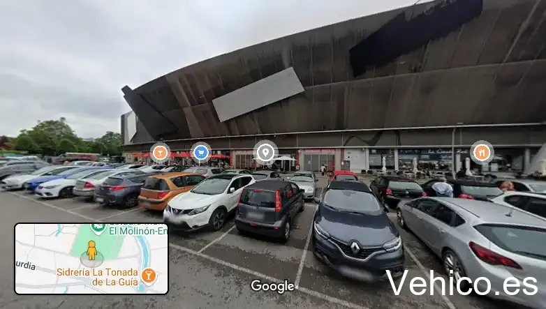 Av. de Torcuato Fernández Miranda Parking