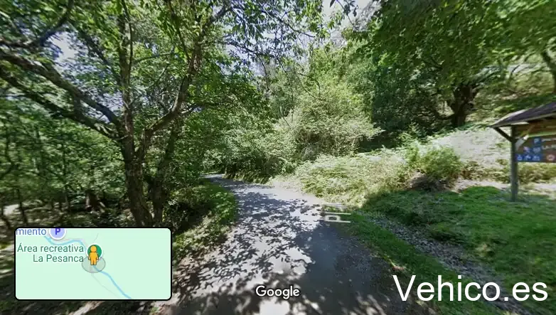 Aparcamiento Área Recreativa La Pesanca