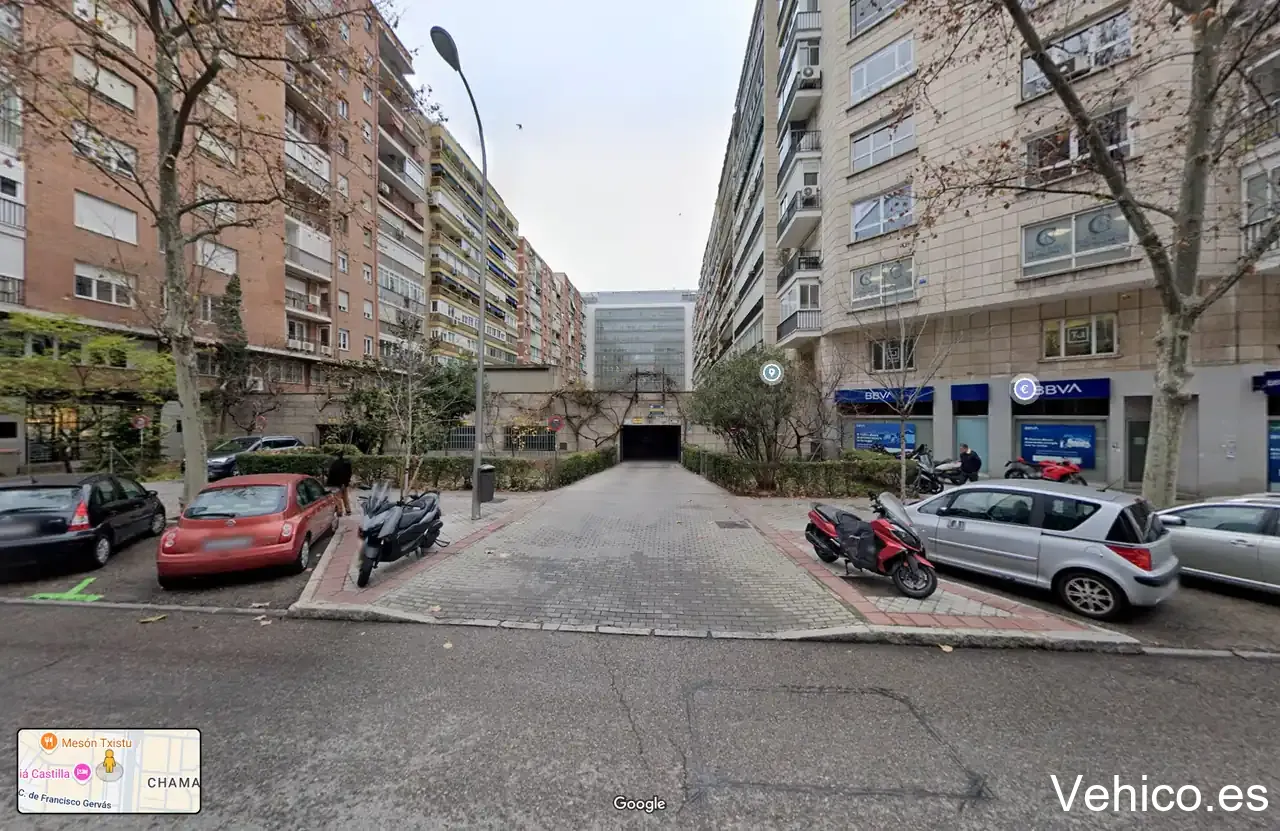 Aparcamiento Rosario Pino 2-4