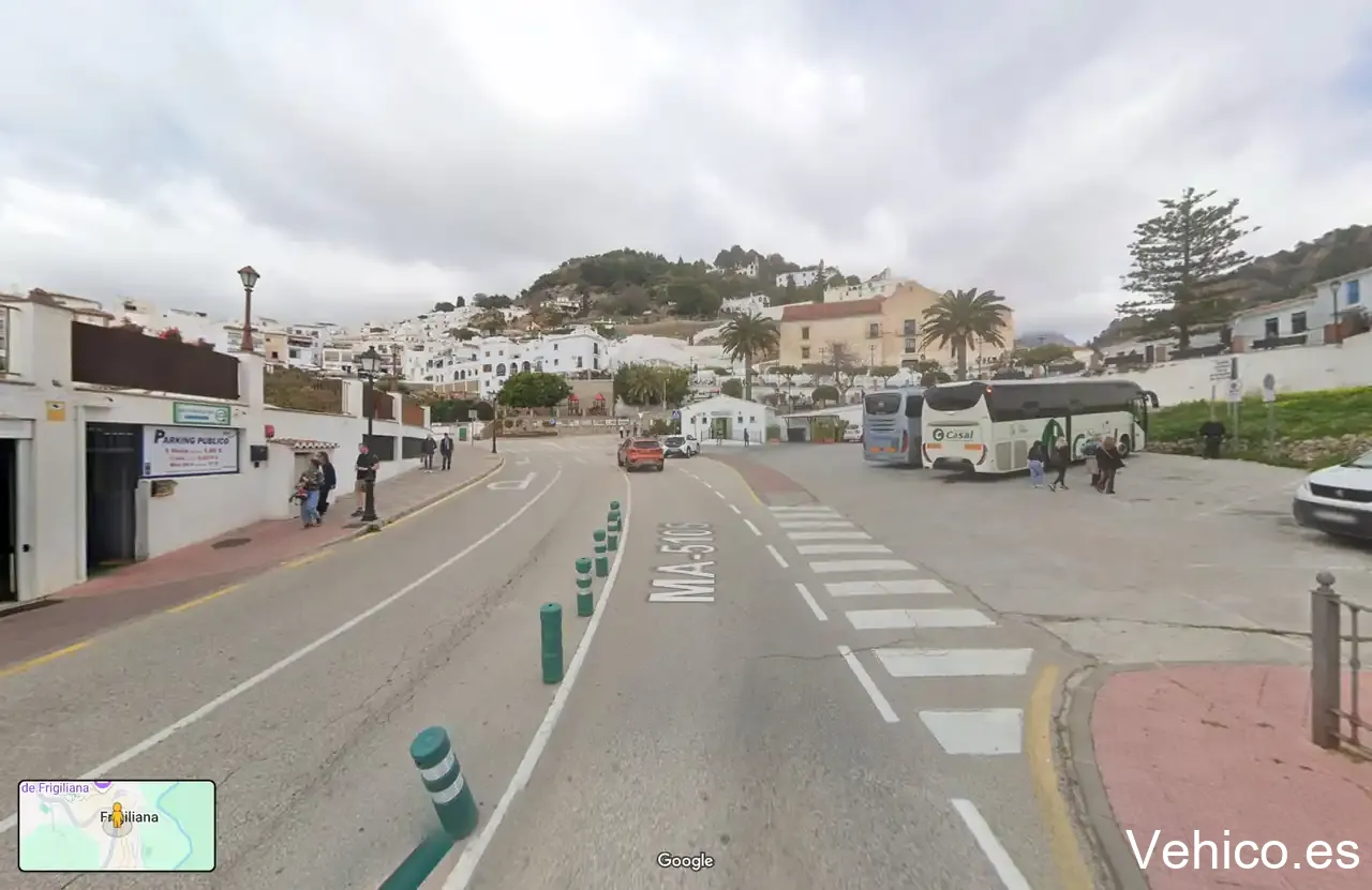 Frigiliana Public Parking - Garage - Aparcamiento público