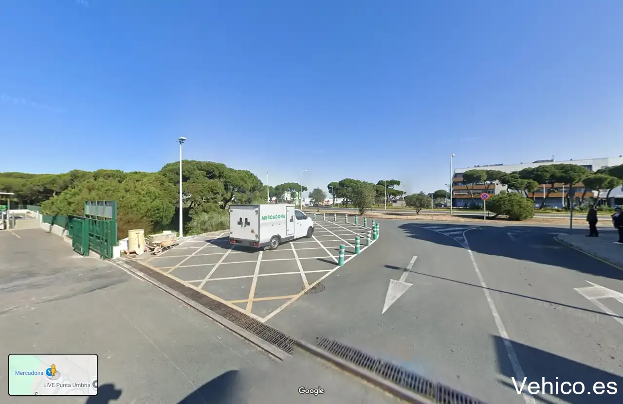 Aparcamiento de movilidad reducida Mercadona Punta Umbría