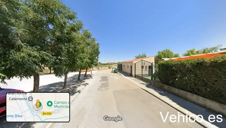Aparcamiento Piscina