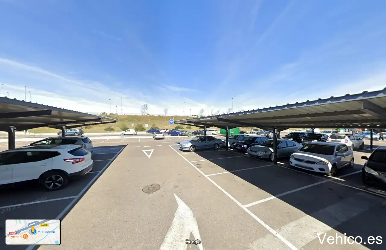 Parking Parque Comercial La Heredad