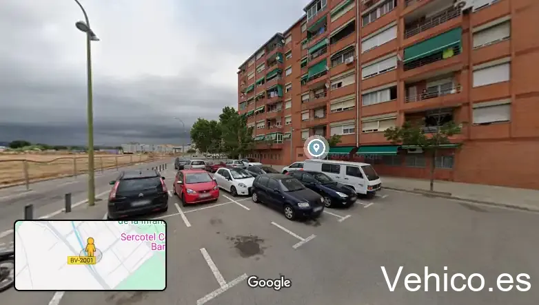 Aparcament públic del carrer de Federica Montseny