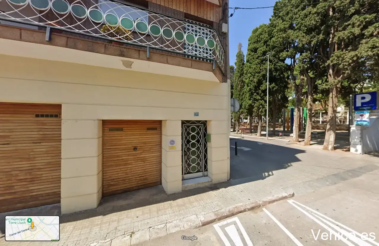 [P] Aparcament per a bicicletes