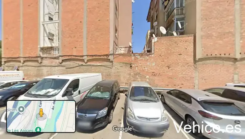 Carrer Conca, 24 Parking
