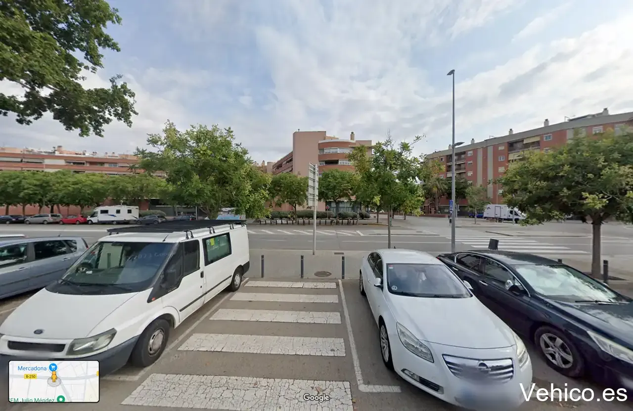 Carrer del Riu Ebre, 3 Parking
