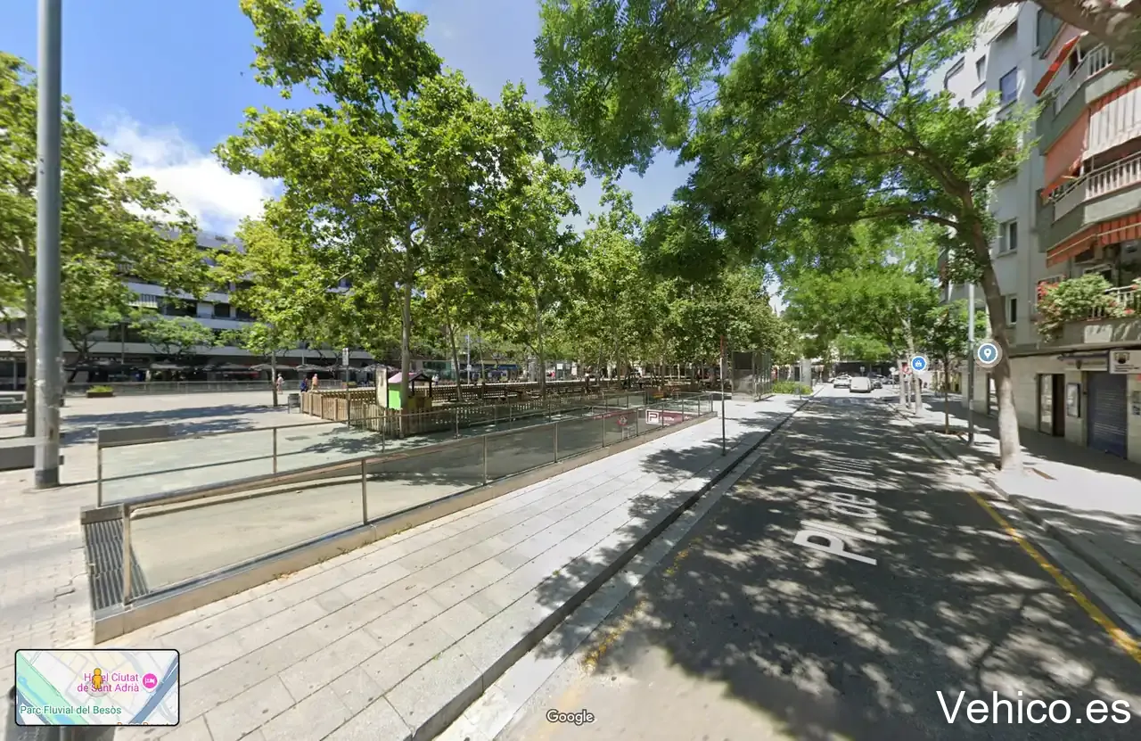 Aparcament Plaça de la Vila Sant Adrià de Besòs