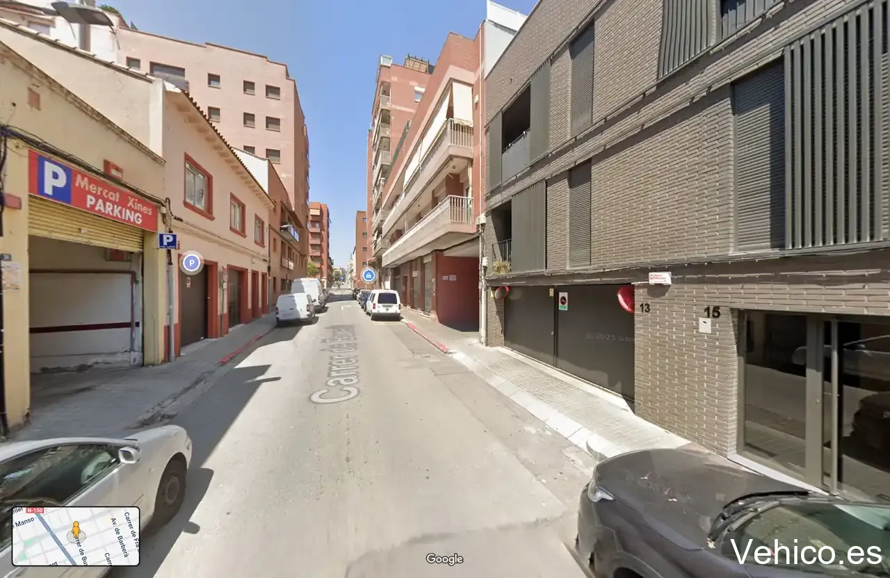 Mercat Xines Parking