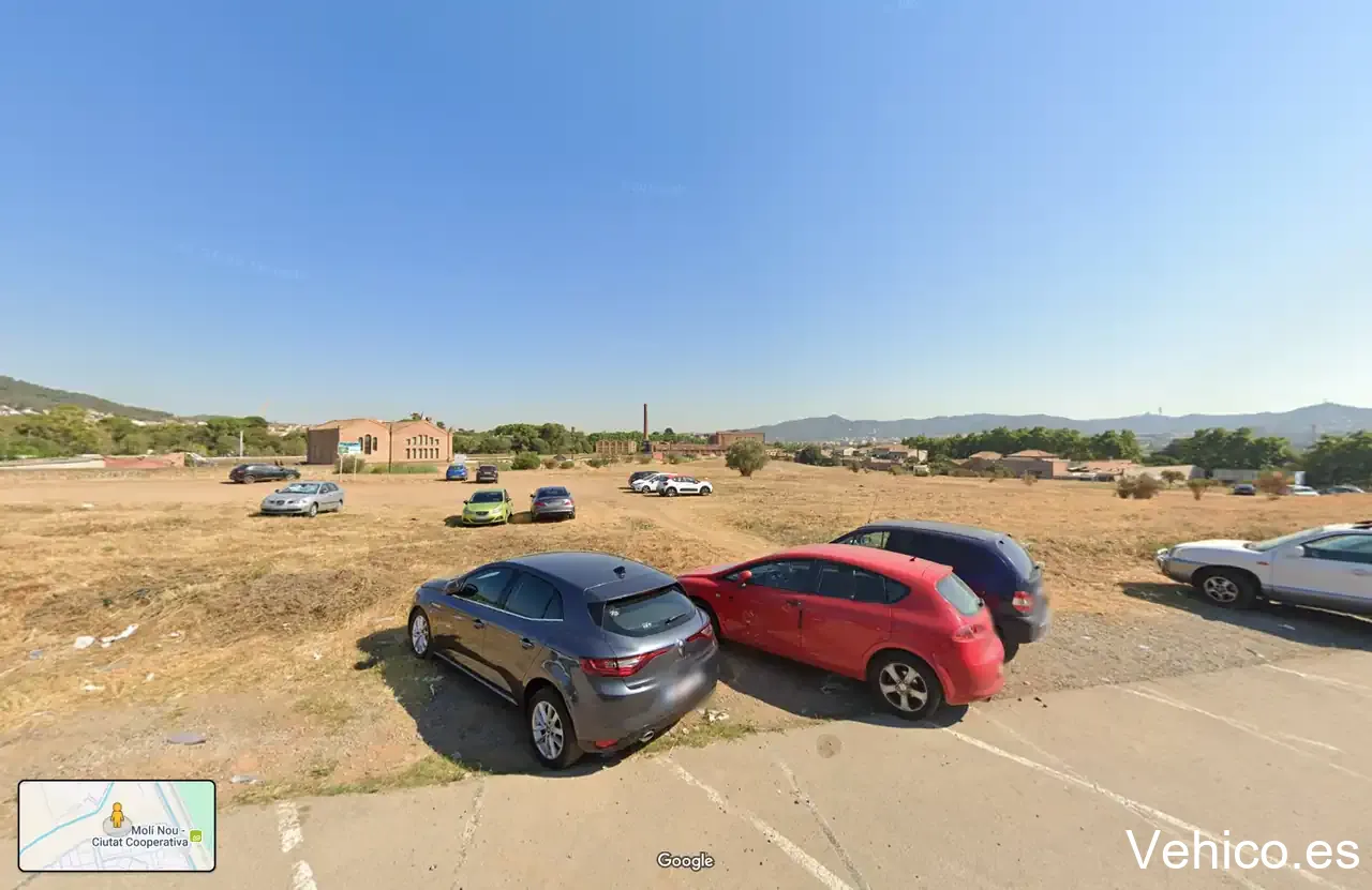 Carrer de Lluís Companys, 20 Parking