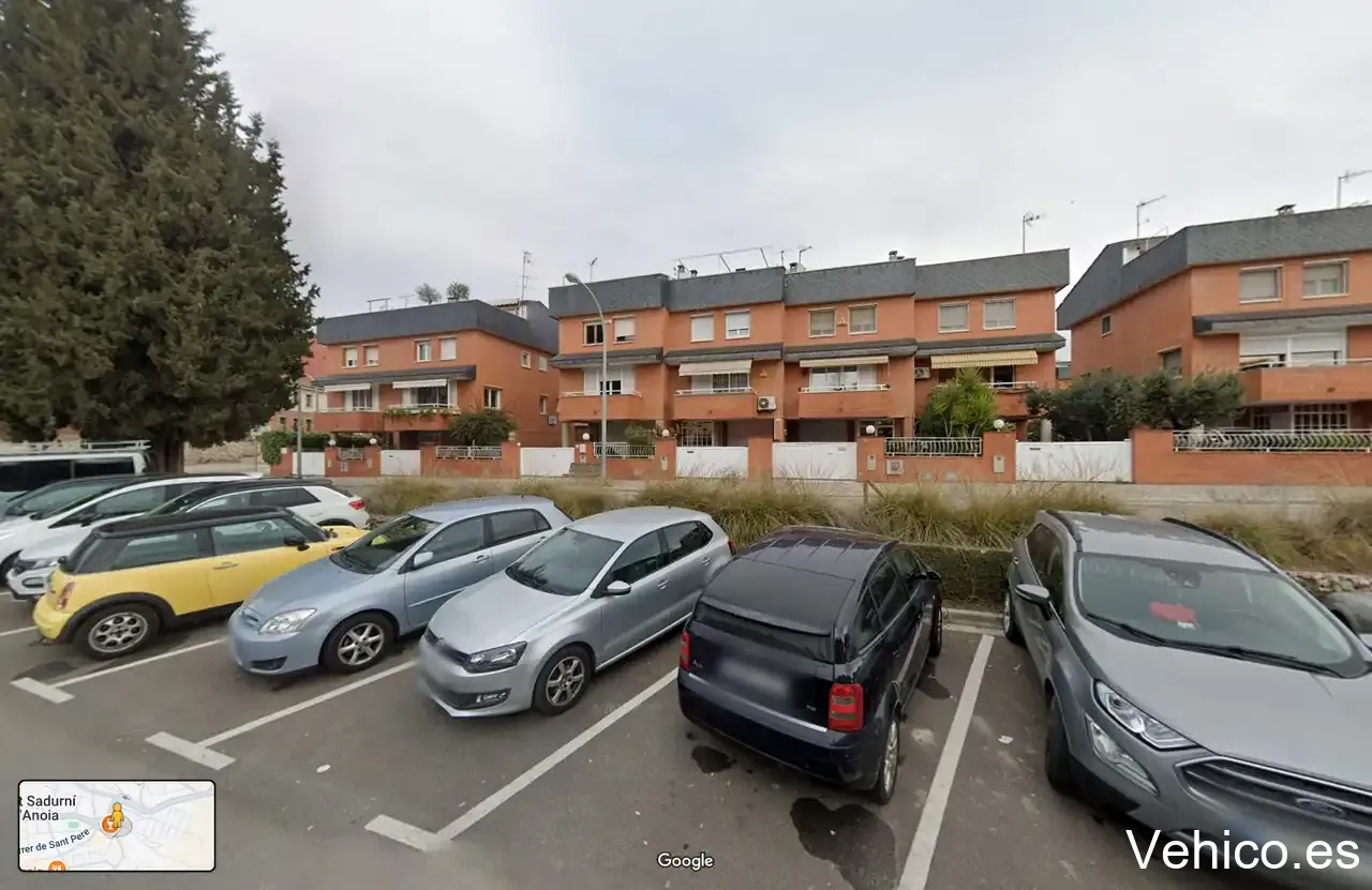 Ctra. de Martorell, 14 Parking