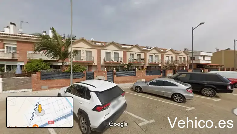 Aparcament Del Carrer Verge De Montserrat