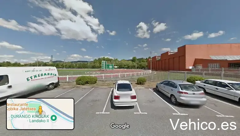 Aparcamiento del Polideportivo Landako I