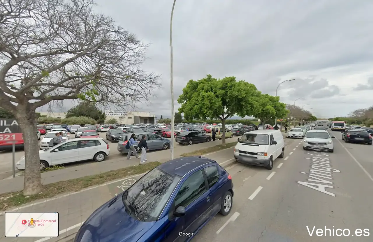 Av. Gil de Atrocillo, 12 Parking