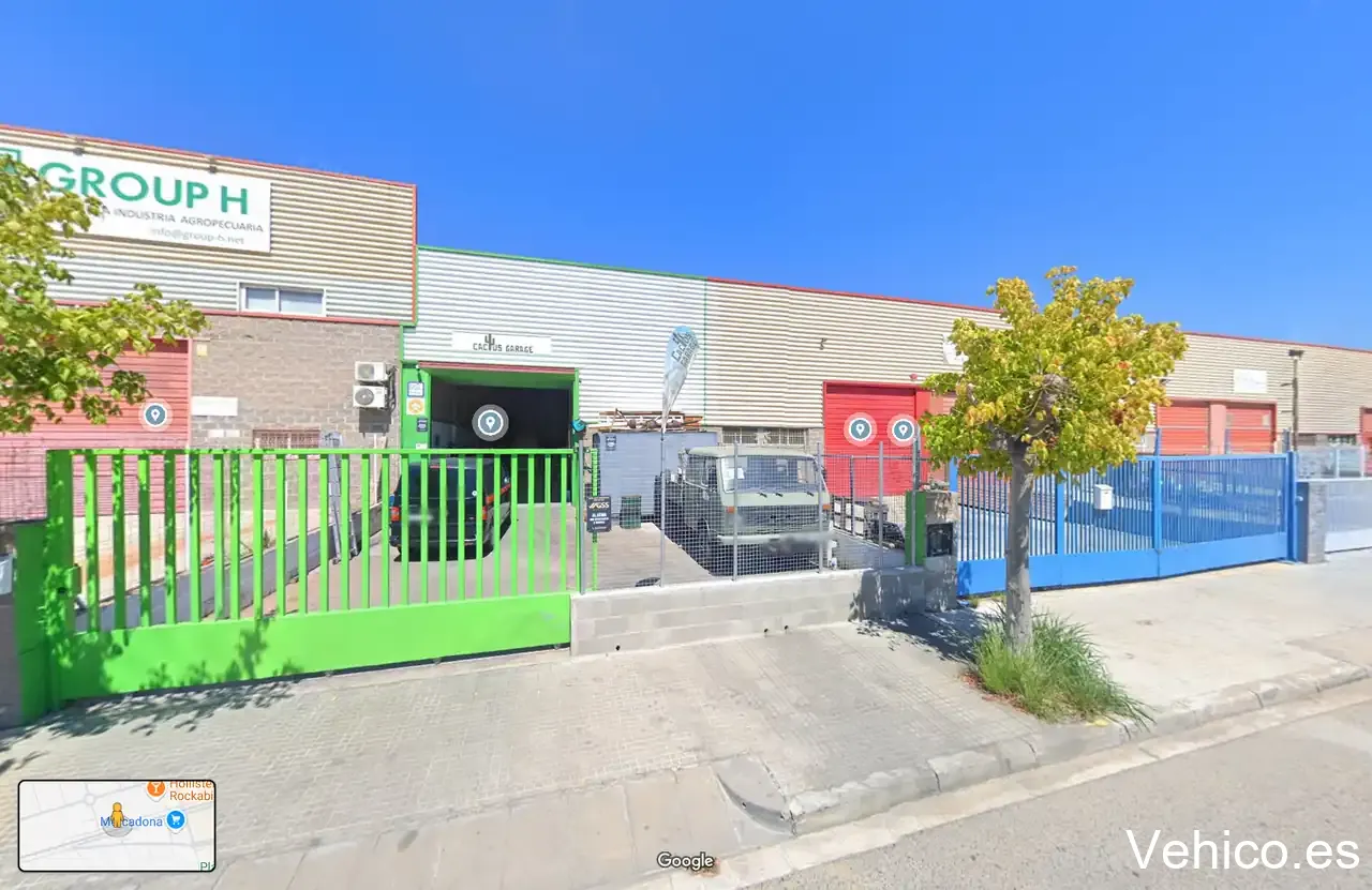 Cactus Garage