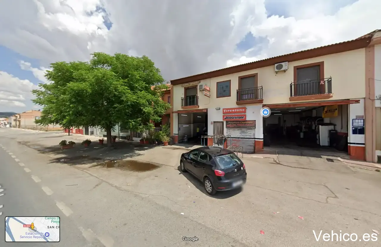 Neumaticos y lavado pinos puente