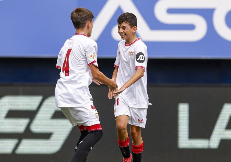 ¡El Alevín A del Sevilla brilla y va a la final de LaLiga Futures!