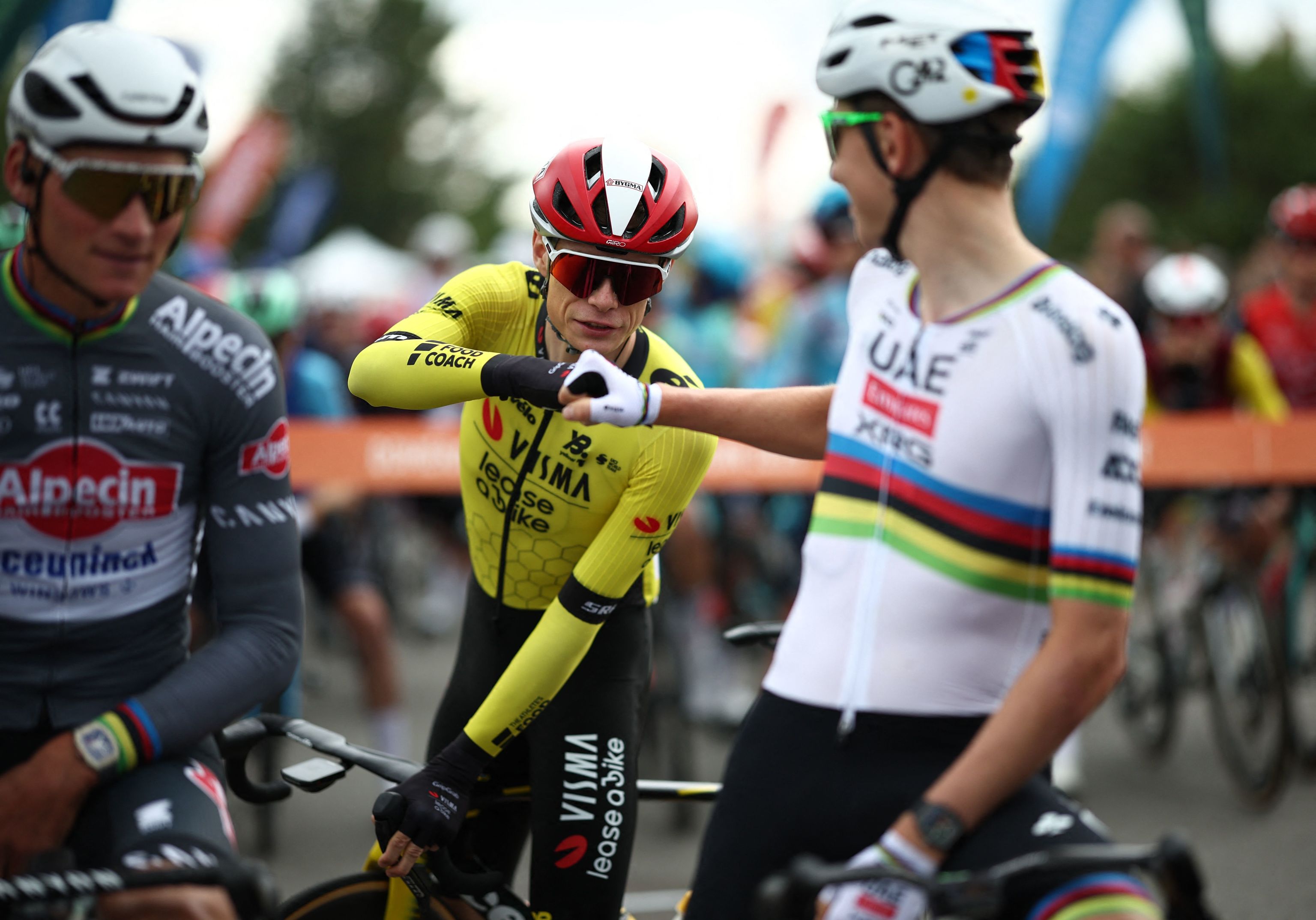 Pogacar vence a Vingegaard en emocionante sprint Dauphiné