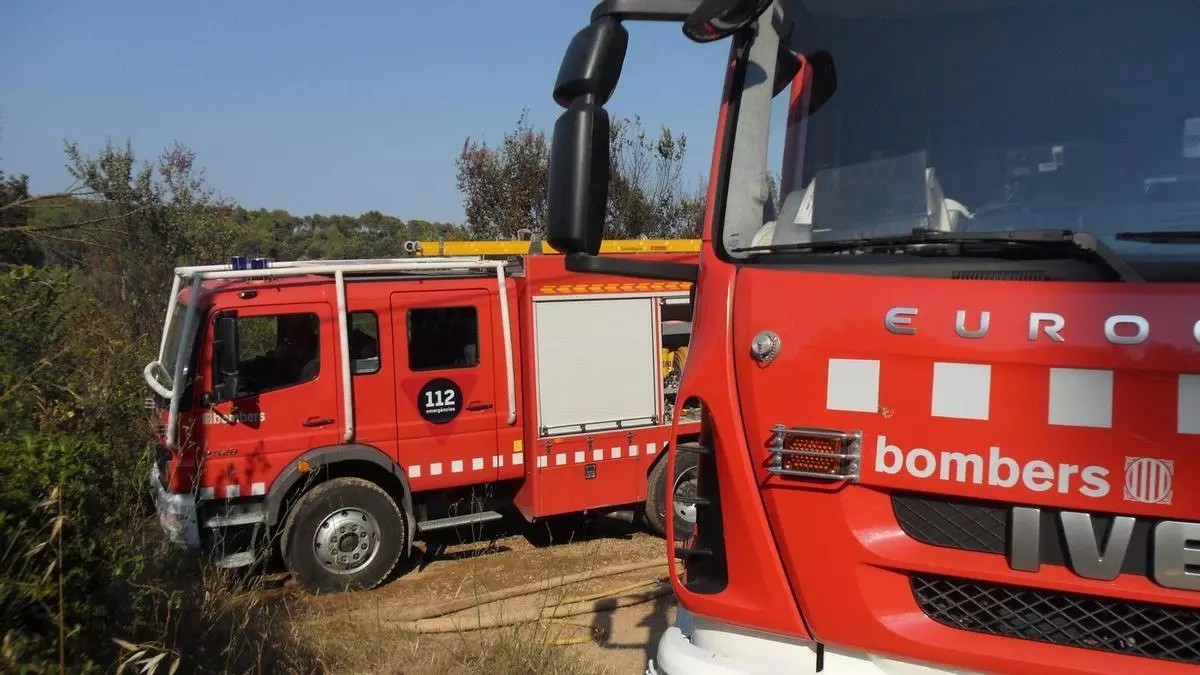 Tragedia en Flix: Anciano Fallece en Incendio de Vivienda
