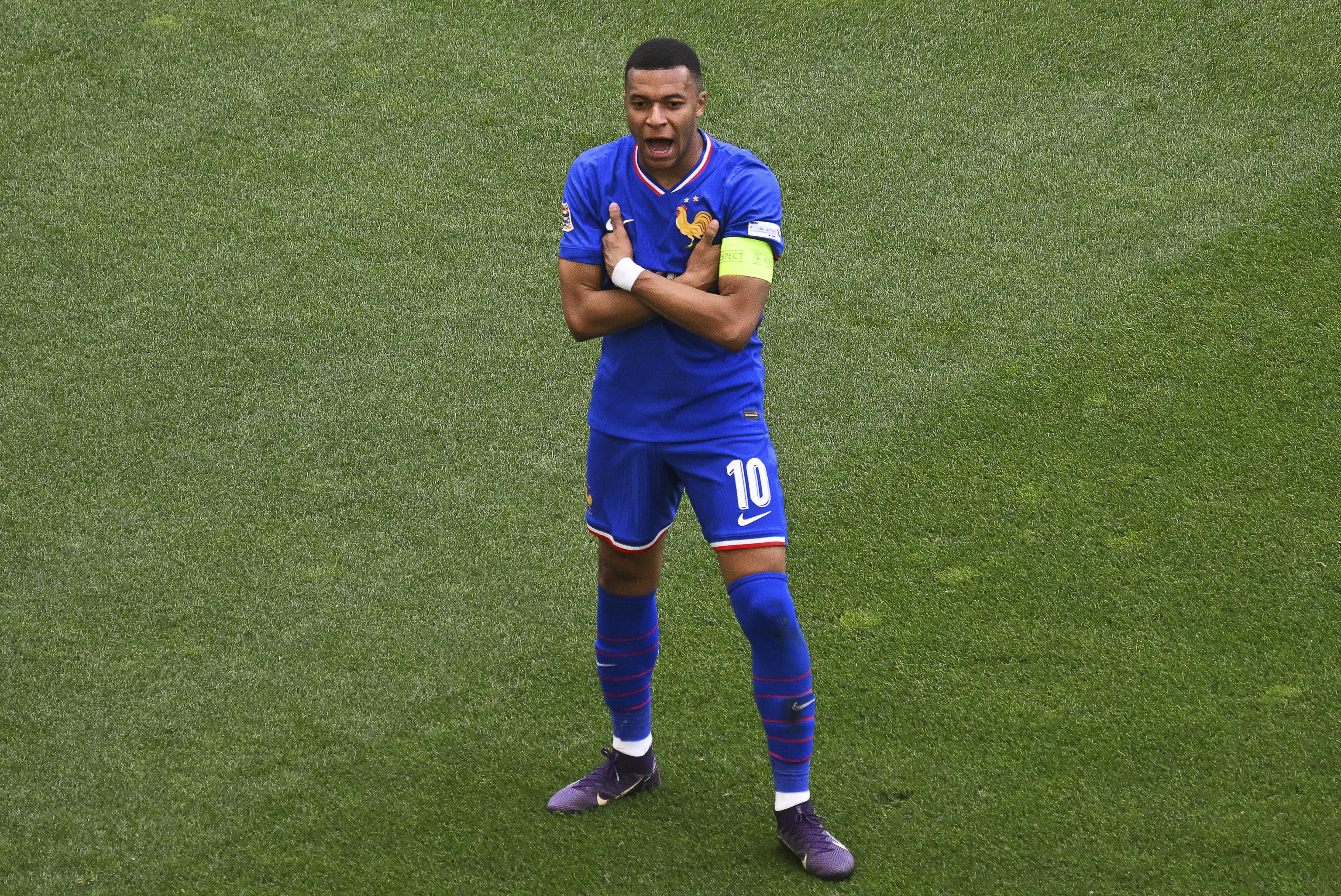 Mbappé Brilla: Gol y Asistencia para el Triunfo de Francia