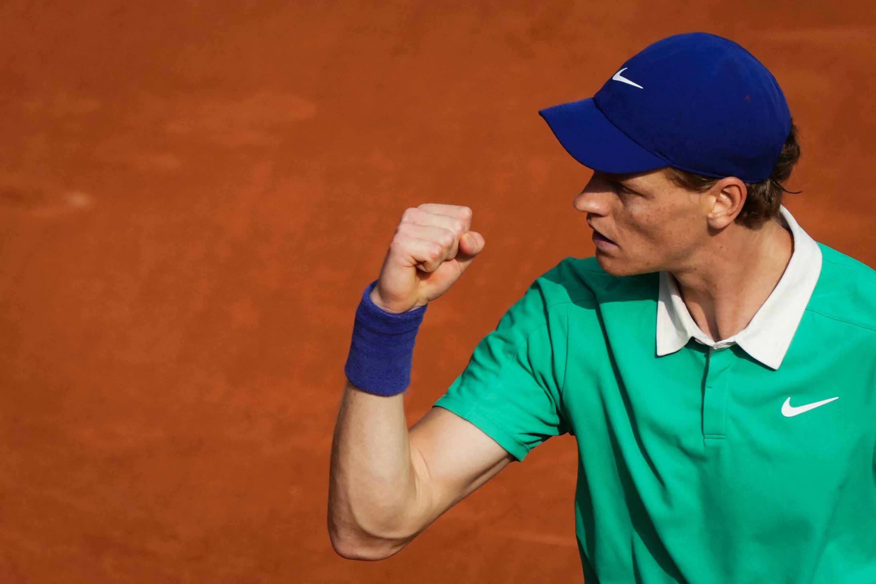 Sinner: El Ascenso Imparable del Nuevo Rey de Roland Garros