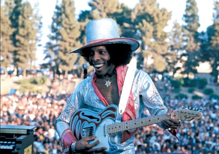 Sly Stone: Legado Eterno del Funk que Conquistó Corazones