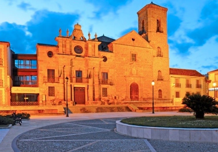 Descubre el Pueblo Suizo Andaluz: Clave en la Reconquista
