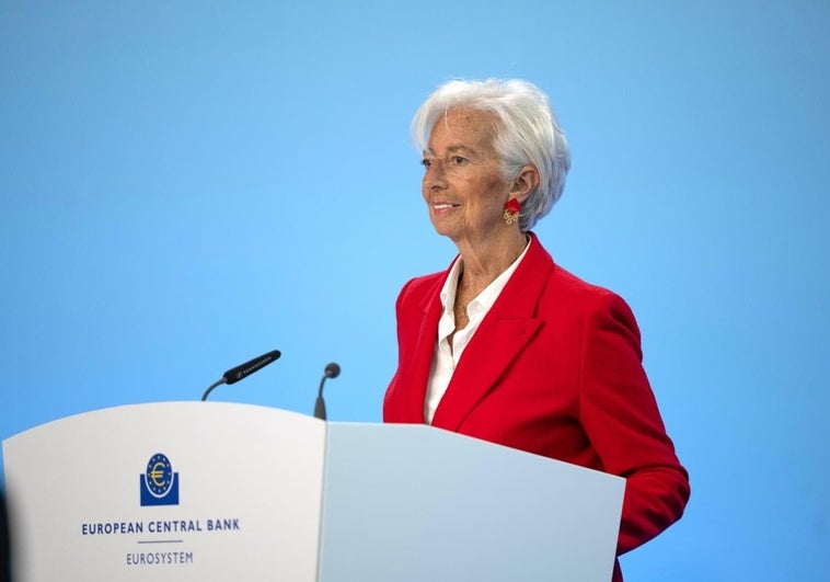 Euro vs. Dólar: Estrategias del BCE para Liderar el Mercado