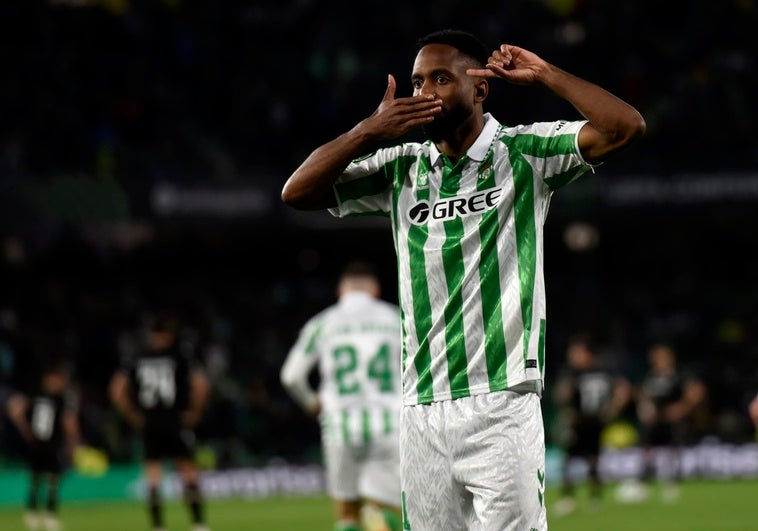 El Betis y Bakambu: Estrategias de Fichaje 2023