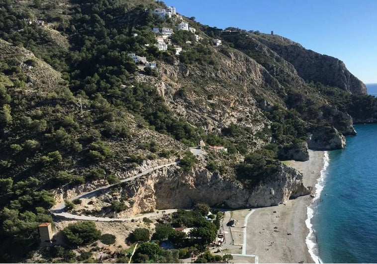 Descubre la Playa Secreta de Granada con Encanto Caribeño