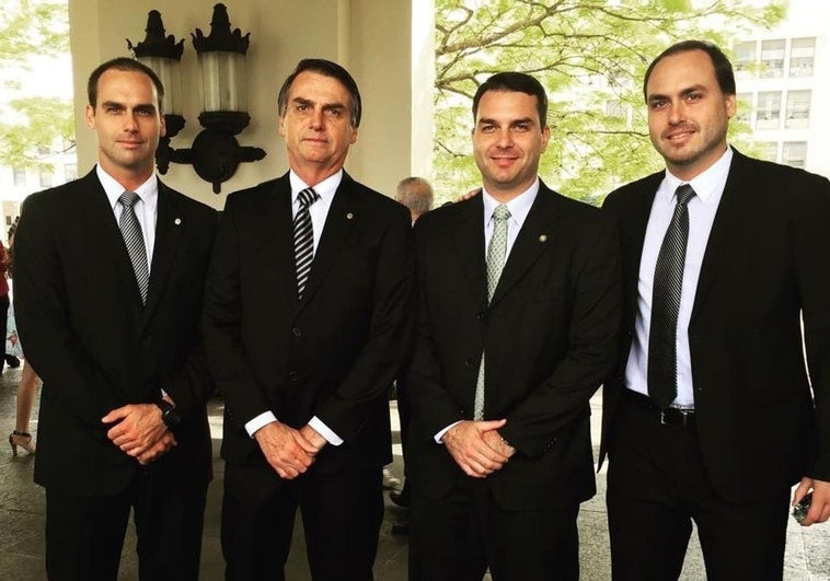 Hijo de Bolsonaro: Bloqueo de Bienes Sacude Brasil