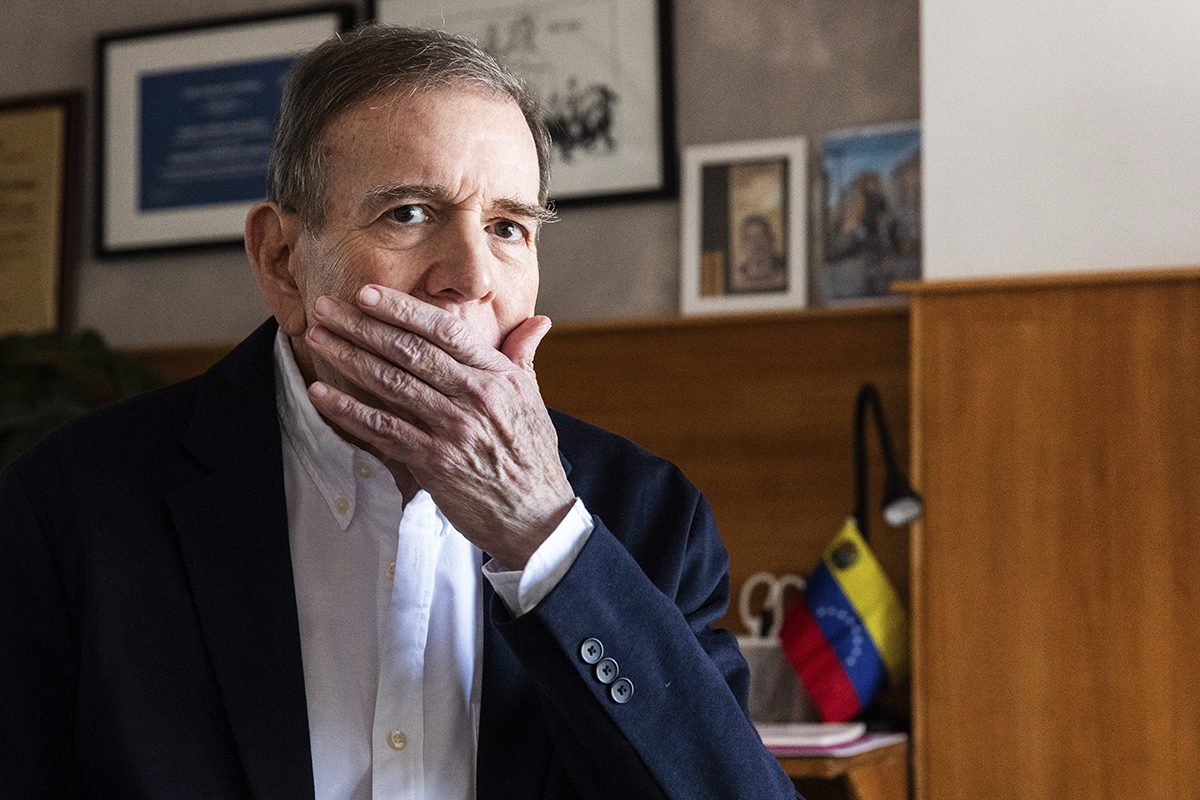 Las amenazas subliminales a Edmundo: Un año después del fraude