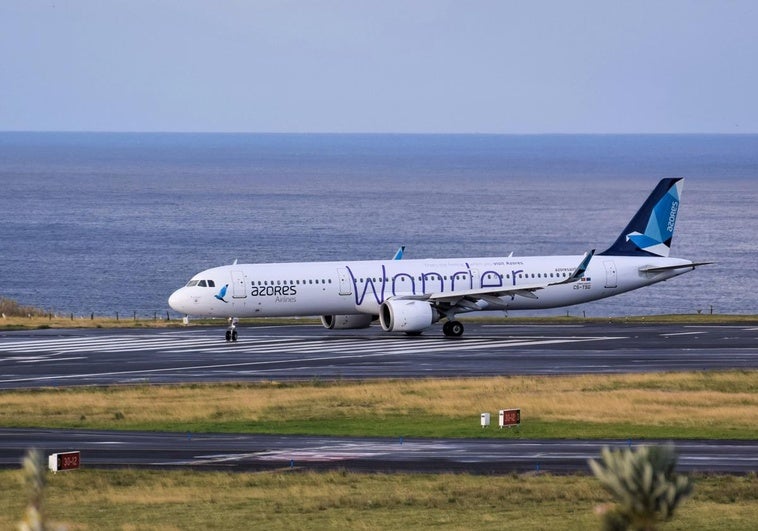 "Alarma en el Aire: Falsa Amenaza en Vuelo Azores-Bilbao"